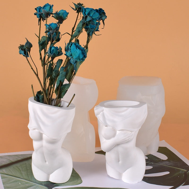 Feminine Body Vase Mold