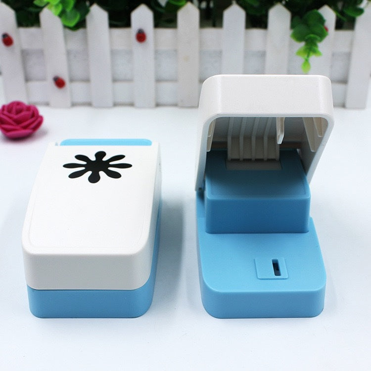 Flower Pattern Craft Punch (2 inches)
