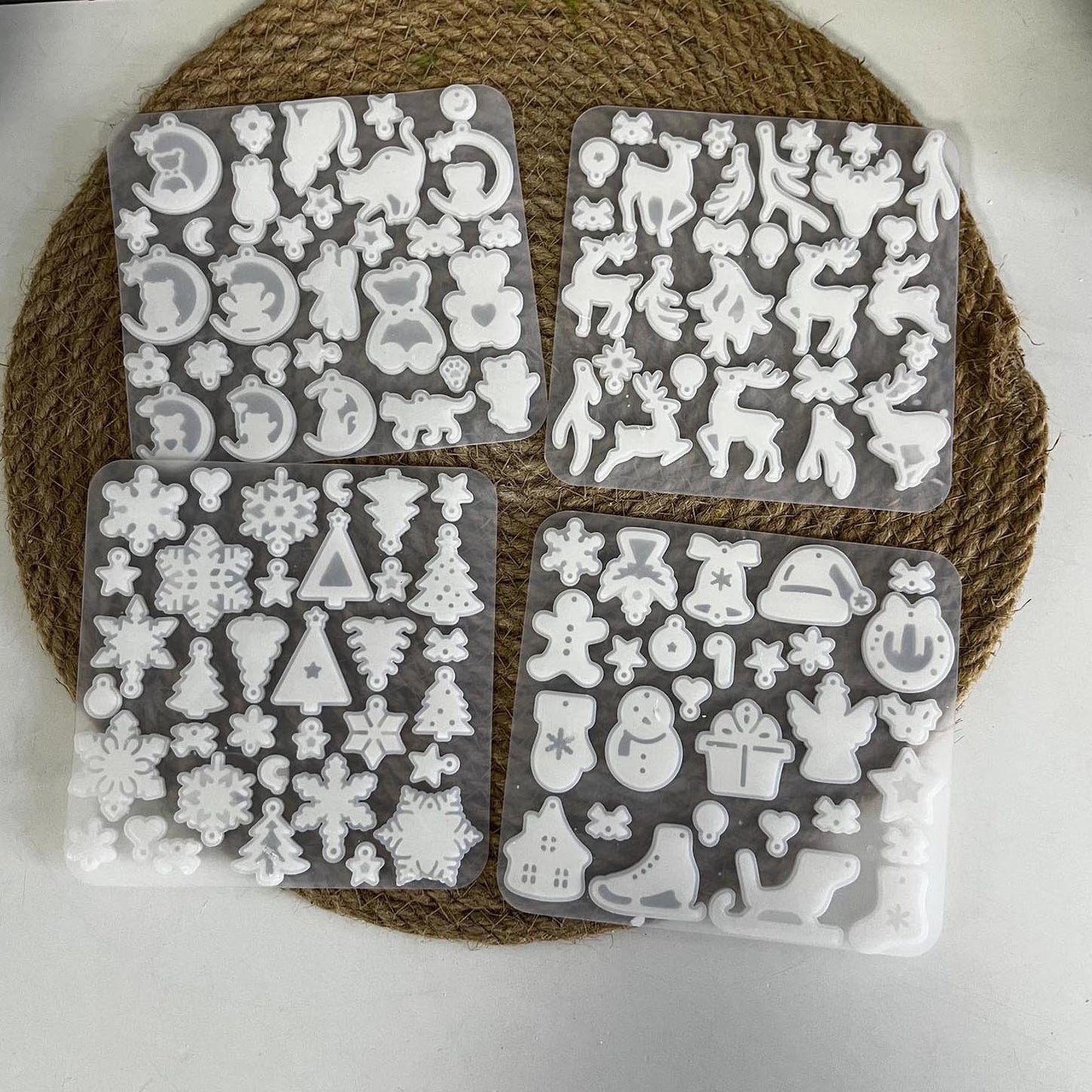 Christmas Themed Mold