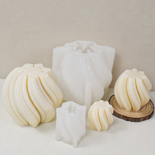 Rotating Wave Candle Mold